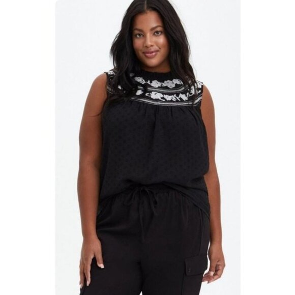 Torrid Clip Dot Embroidered Tank Top - Picture 9 of 12